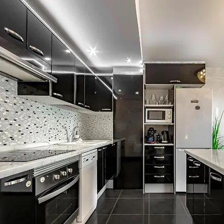 Apartment Luxury 2bedroom Apart Sea View *
