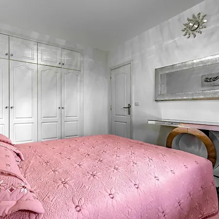 Luxury 2bedroom Apart Sea View Apartment *