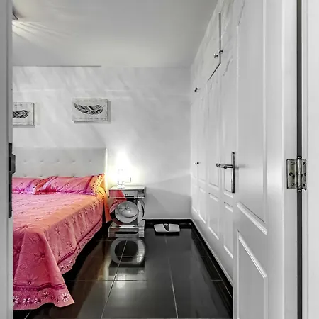 Luxury 2bedroom Apart Sea View *