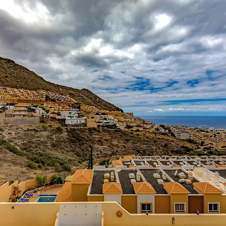 Luxury 2bedroom Apart Sea View *